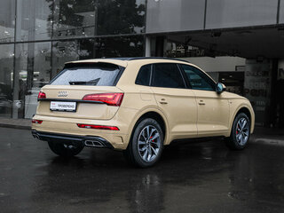2025 Audi Q5 L 40 TFSI II (FY) Рестайлинг, бежевый, 5600000 рублей, вид 4