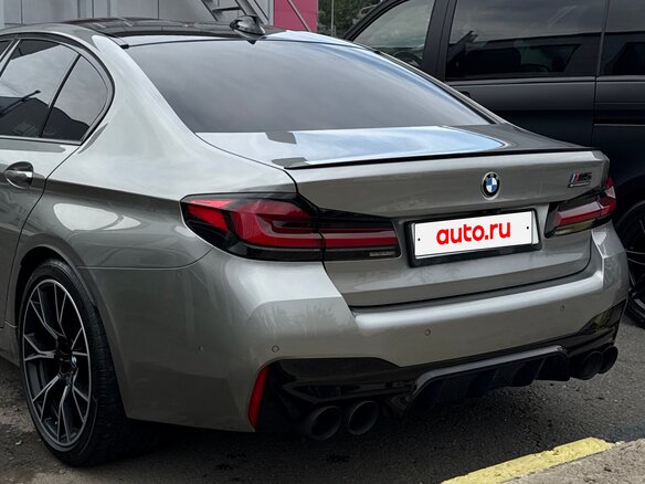 2021 BMW M5 Competition VI (F90) Рестайлинг, серый, 10000000 рублей - вид 3