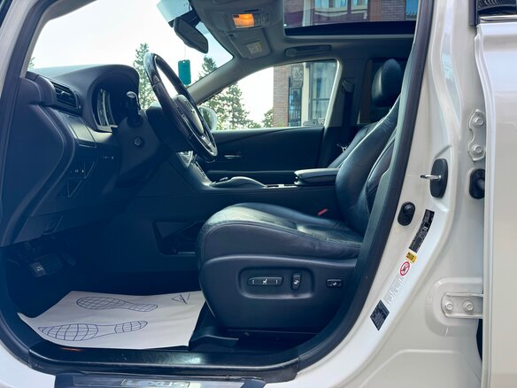 2015 Lexus RX 350 III Рестайлинг, белый, 2200000 рублей - вид 15