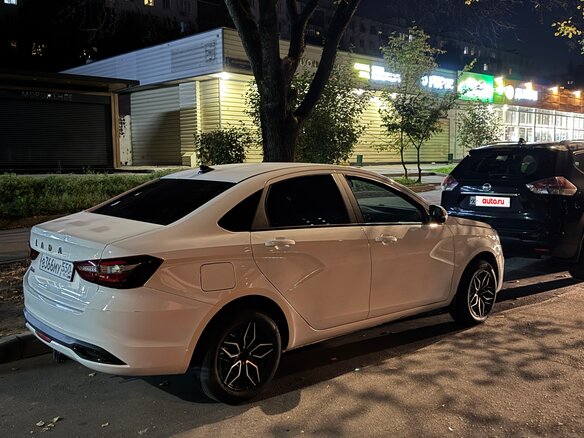 2023 Lada (ВАЗ) Vesta I Рестайлинг (NG), белый, 990000 рублей - вид 1