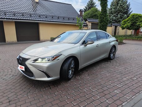 2019 Lexus ES 300h VII, коричневый, 3299000 рублей, вид 3