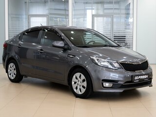 2015 Kia Rio III Рестайлинг, серый, 1180000 рублей, вид 1