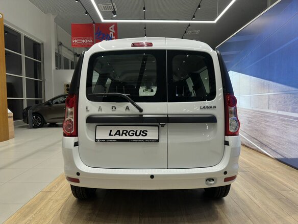 2026 Lada (ВАЗ) Largus I Рестайлинг, белый, 1842000 рублей - вид 4
