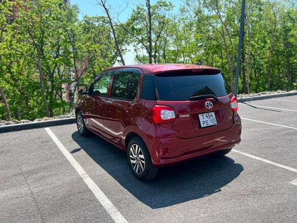 2017 Toyota Passo III, красный, 865000 рублей - вид 7