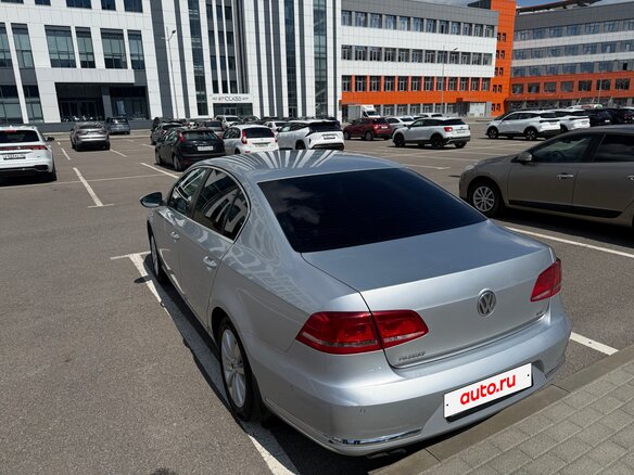 2012 Volkswagen Passat B7, серебристый, 990000 рублей - вид 3