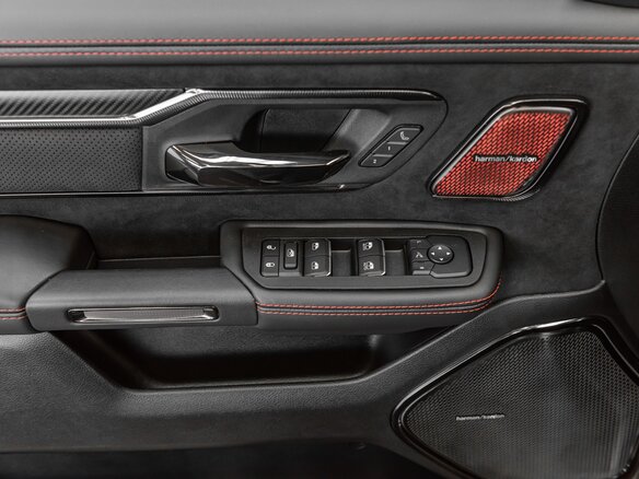 2025 Ram 1500 RHO V Рестайлинг, белый, 10790000 рублей - вид 37