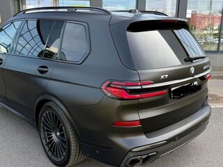 2023 BMW X7 M60i I (G07) Рестайлинг, чёрный, 11999999 рублей, вид 3