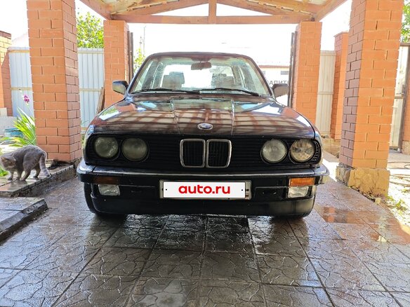 1985 BMW 3 серии 318i II (E30), чёрный, 175000 рублей