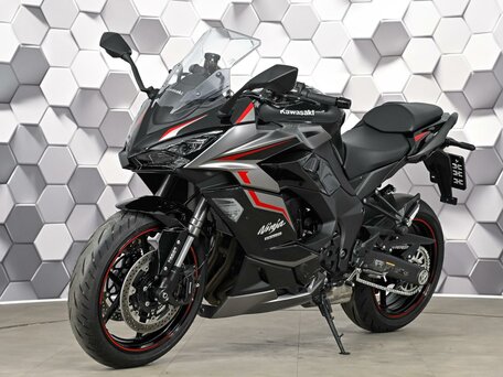 2024 Kawasaki Ninja 1000 SX, чёрный, 1469000 рублей, вид 2