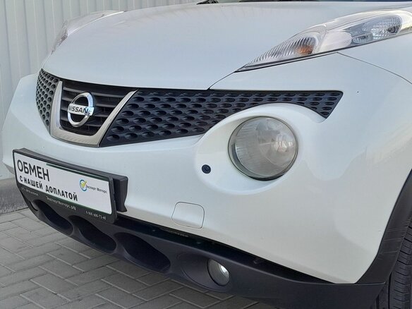 2011 Nissan Juke I, белый - вид 8