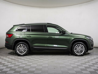 2020 Skoda Kodiaq I, зелёный, 3209000 рублей, вид 4