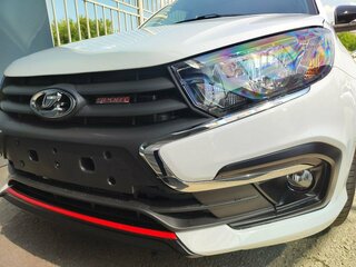 2026 Lada (ВАЗ) Granta Sport I Рестайлинг, белый, 1677000 рублей, вид 3