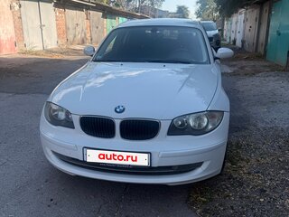 2007 BMW 1 серии 116i I (E81/E82/E87/E88) Рестайлинг, белый, 735000 рублей, вид 1