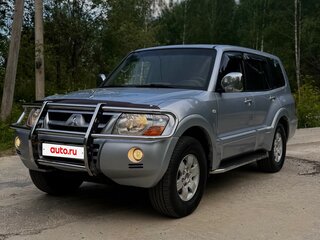 2004 Mitsubishi Pajero III Рестайлинг, серебристый, 1000000 рублей, вид 4
