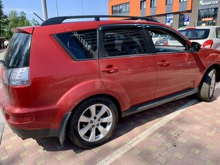 2010 Mitsubishi Outlander II Рестайлинг, красный, 1200000 рублей, вид 2