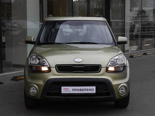 2013 Kia Soul I Рестайлинг, зелёный, 990000 рублей, вид 2