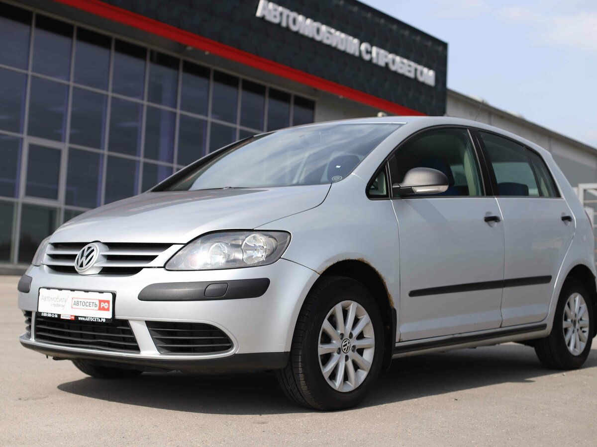 Открыть фотографии: Volkswagen Golf Plus I