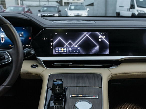 2024 Geely Monjaro (Xingyue L) I, белый, 3930000 рублей - вид 12