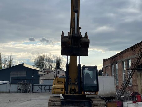 2008 Caterpillar 330, 7500000 рублей, вид 4
