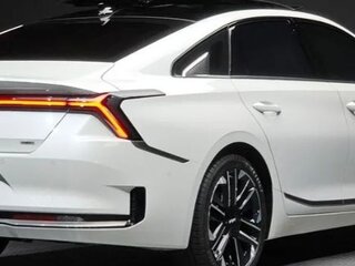2025 Kia K8 I Рестайлинг, белый, 5141021 рублей, вид 3
