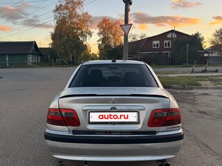 2003 Mitsubishi Carisma I Рестайлинг, серебристый, 240000 рублей, вид 2