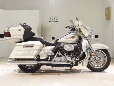 2008 Harley-Davidson Electra Glide, чёрный, 540000 рублей, вид 1
