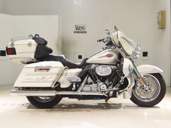 2008 Harley-Davidson Electra Glide, чёрный, 540000 рублей