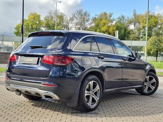 2021 Mercedes-Benz GLC 200 I (X253) Рестайлинг, синий, 4390000 рублей, вид 4