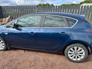 2012 Opel Astra J, синий, 690000 рублей, вид 2
