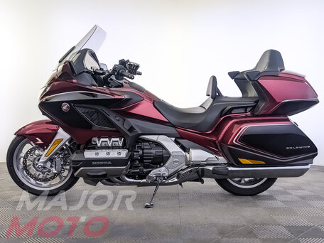 2020 Honda GL 1800 Gold Wing, красный, 2390000 рублей, вид 2
