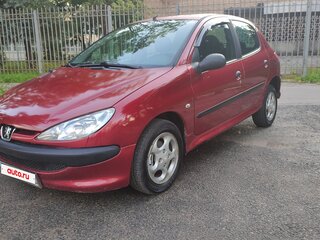 2008 Peugeot 206, красный, 285000 рублей, вид 1