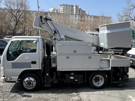 2010 Isuzu Elf (N-series), 5500000 рублей, вид 5