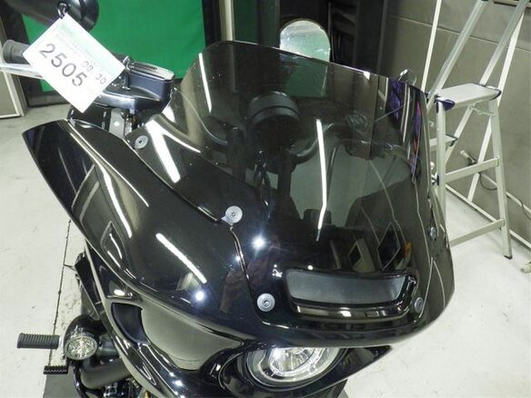 2026 Harley-Davidson Low Rider ST, чёрный - вид 16