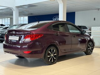 2013 Hyundai Solaris I, фиолетовый, 670000 рублей, вид 4