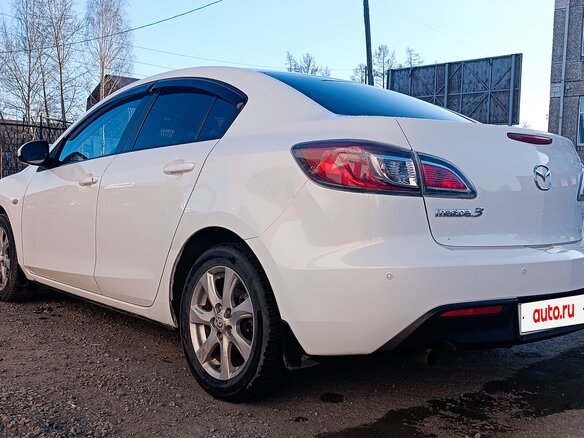 2011 Mazda 3 II (BL), белый, 850000 рублей - вид 6