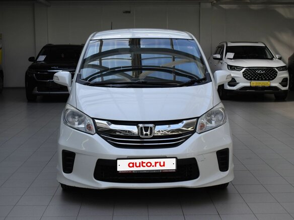 2014 Honda Freed I Рестайлинг 2, белый, 985000 рублей - вид 1