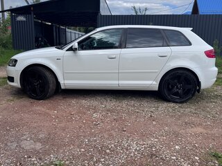 2012 Audi A3 II (8P) Рестайлинг 2, белый, 990000 рублей, вид 3