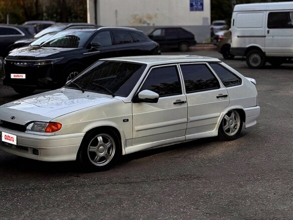 2005 Lada (ВАЗ) 2114, белый, 160000 рублей - вид 1