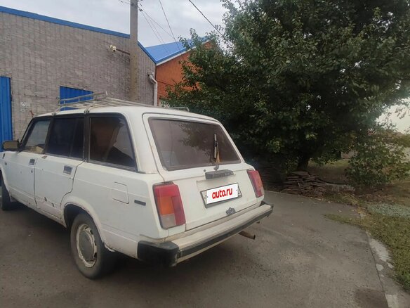 2002 Lada (ВАЗ) 2104 5-speed, белый, 105000 рублей - вид 1