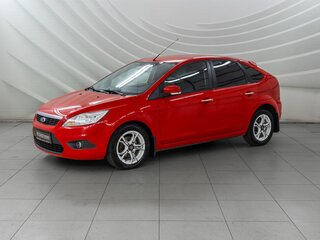 2010 Ford Focus II Рестайлинг, красный, 578000 рублей, вид 3