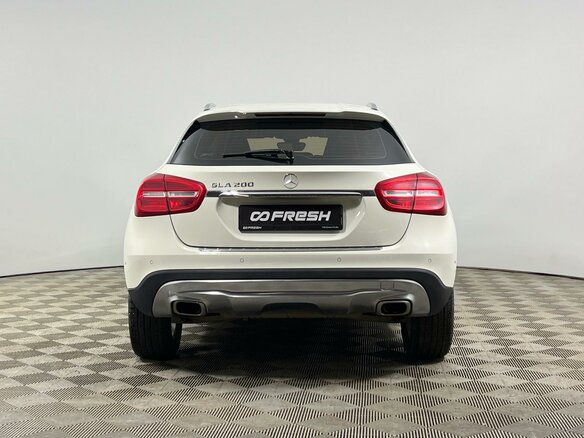 2014 Mercedes-Benz GLA 200 I (X156), белый, 1539900 рублей - вид 3