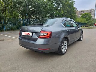 2020 Skoda Octavia III (A7) Рестайлинг, серый, 2000000 рублей, вид 4