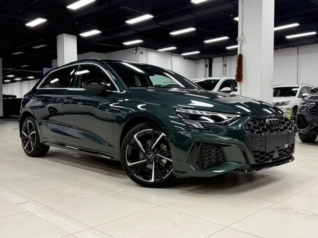 2023 Audi A3 Sportback 35 TFSI IV (8Y), зелёный, 2290000 рублей, вид 2