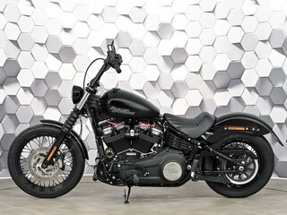 2019 Harley-Davidson Street Bob, чёрный, 1399000 рублей, вид 4