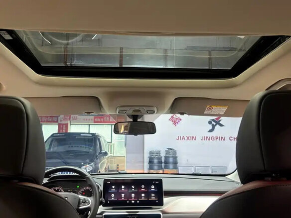 2022 Geely Coolray (Binyue) I, белый, 1284069 рублей - вид 18