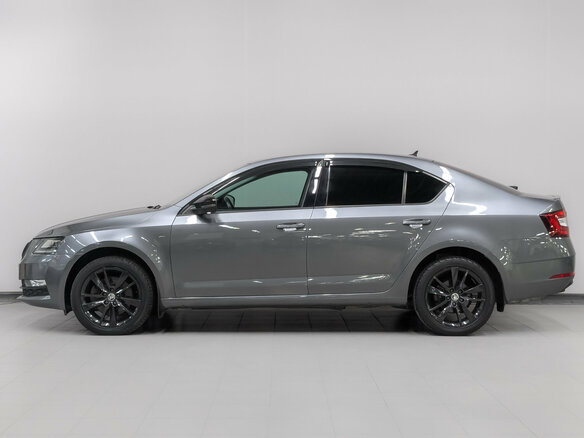 2018 Skoda Octavia III (A7) Рестайлинг, серый, 2090000 рублей - вид 7