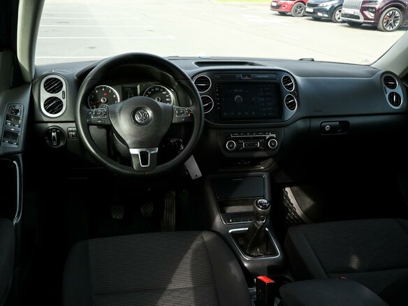 2012 Volkswagen Tiguan I Рестайлинг, синий, 799000 рублей - вид 5