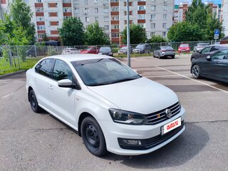 2016 Volkswagen Polo V Рестайлинг, белый, 1120000 рублей, вид 3