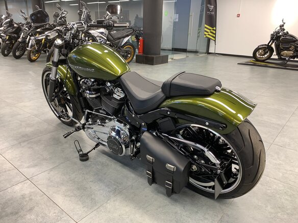2022 Harley-Davidson Breakout, зелёный, 1990000 рублей - вид 7