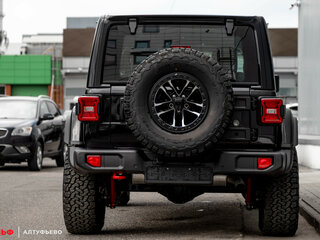 2025 Jeep Wrangler IV (JL) Рестайлинг, чёрный, 8790000 рублей, вид 5
